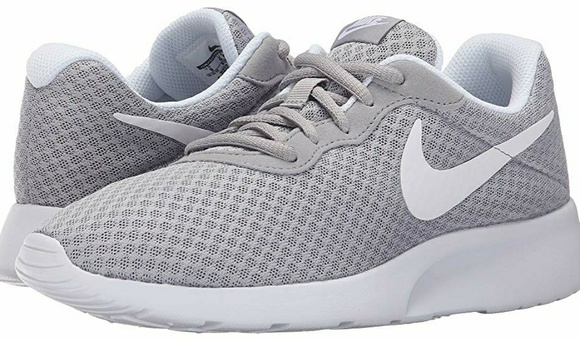 nike tanjun wolf nike tanjun wolf